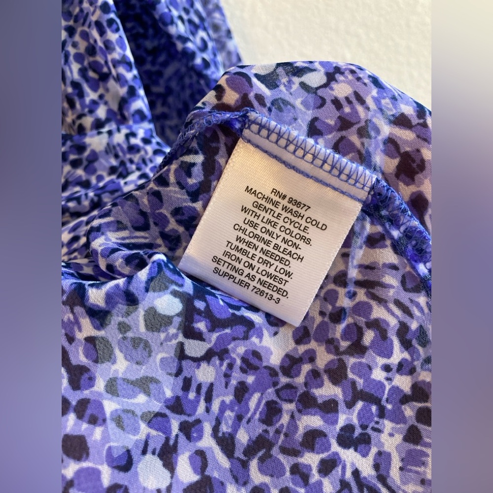 Liz Claiborne Lavender Blue Dot Print Button Down Blouse Size S - Picture 6 of 9